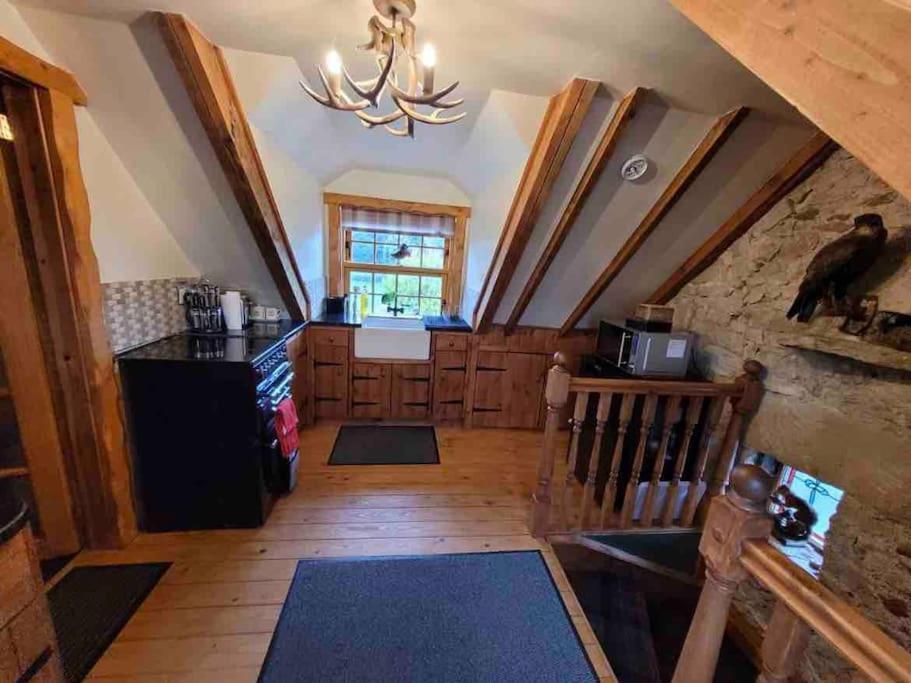 Baidland Escapes 2 Bedroom Cottage With Hot Tub Dalry  外观 照片